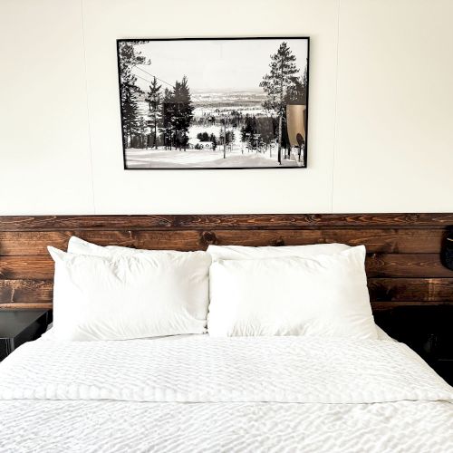 Cabins offer a cozy hideaway for 2 to 6 people.